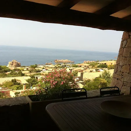Case Li Sambuli Holiday home